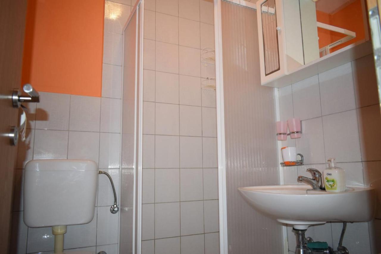 Apartmani Veronika 닌 외부 사진