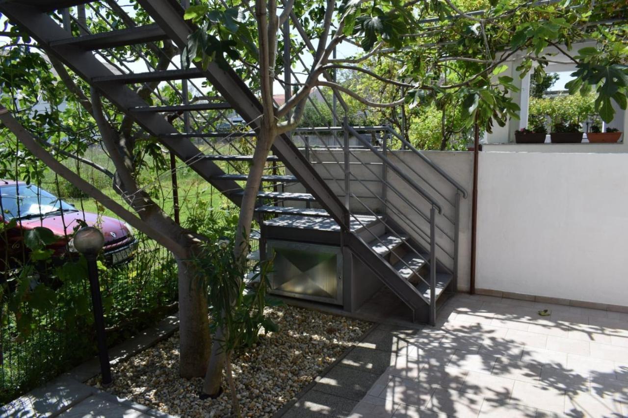 Apartmani Veronika 닌 외부 사진