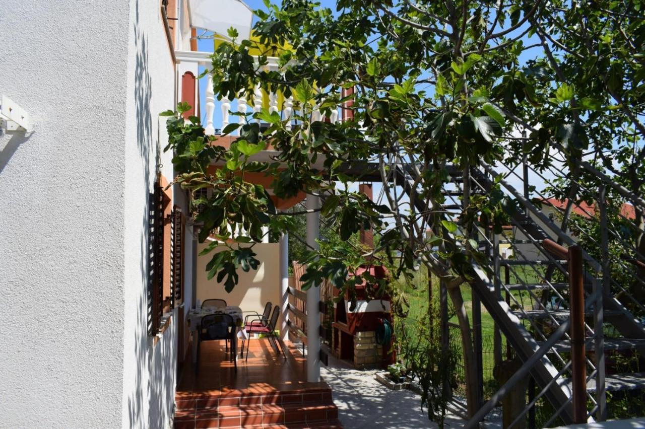 Apartmani Veronika 닌 외부 사진